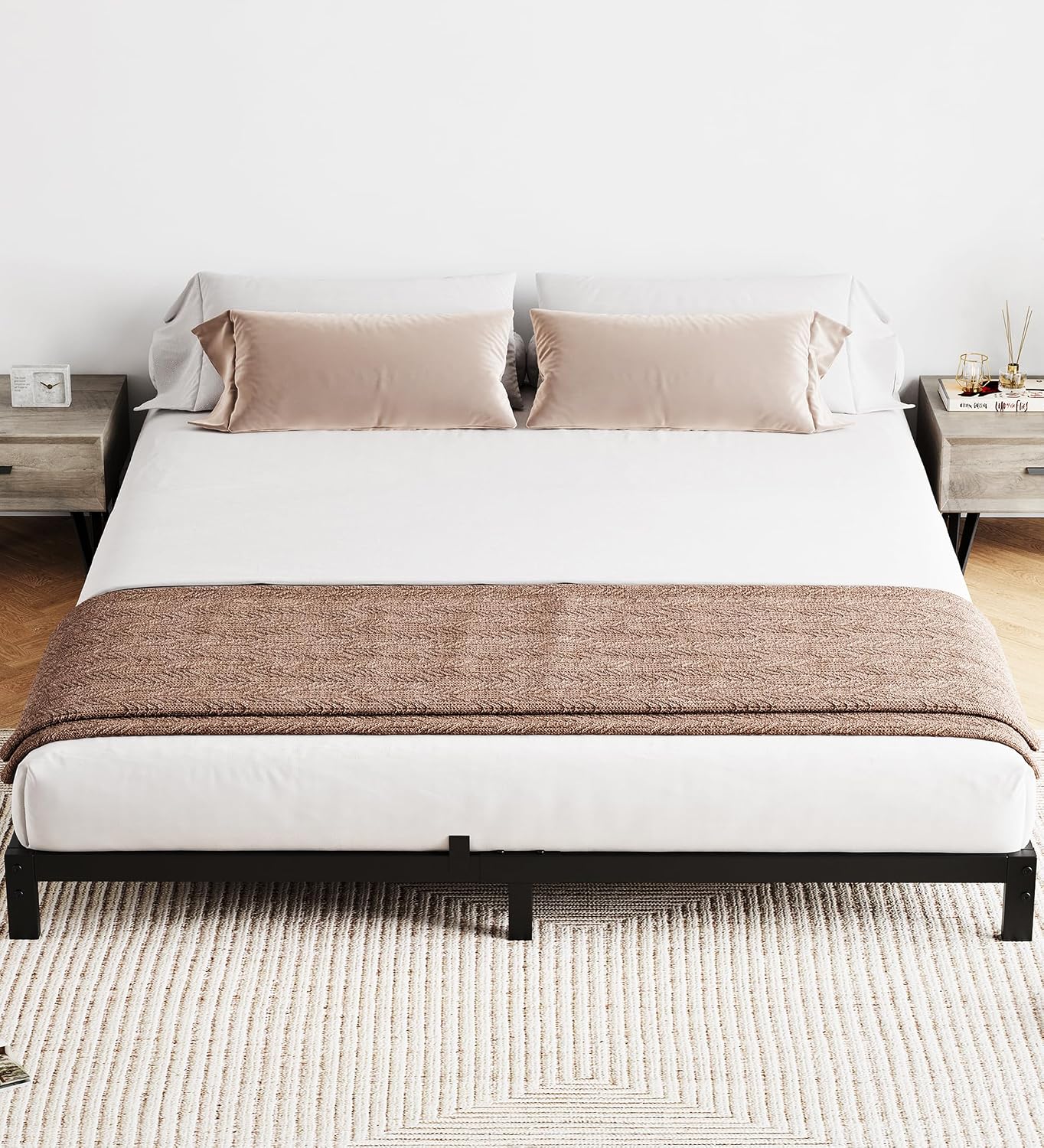 إطار سرير معدني متين من جارفي  - مراجعة Canopy Bed Frame Metal Queen وسعره